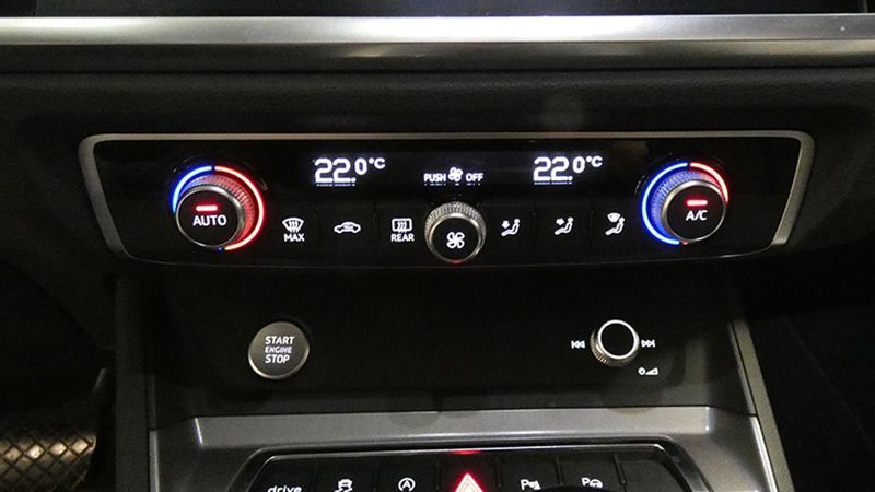 Audi Q3 • 2019 • 61,088 km 42