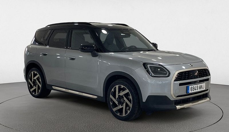 MINI Countryman • 2024 • 24,892 km 3