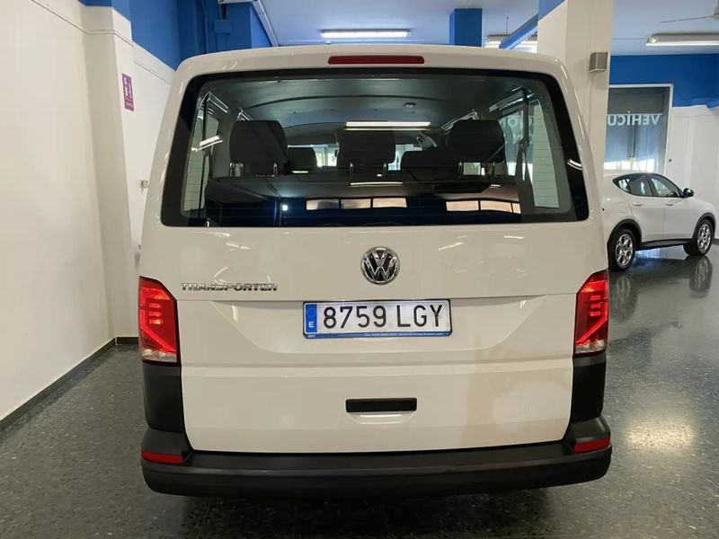 Volkswagen T5 Transporter Shuttle • 2020 • 139,000 km 3