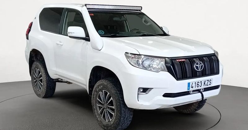 Toyota Land Cruiser • 2019 • 140,545 km 2