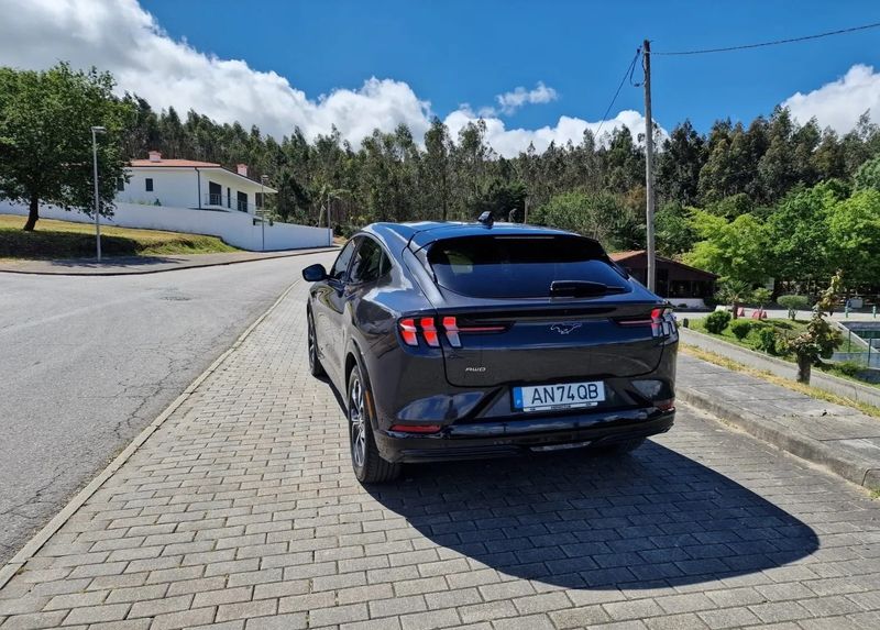 Ford Mustang • 2022 • 48,000 km 3