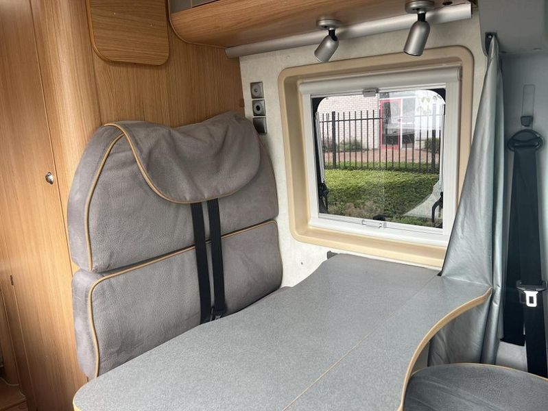 Fiat Ducato • 2009 • 183,000 km 6