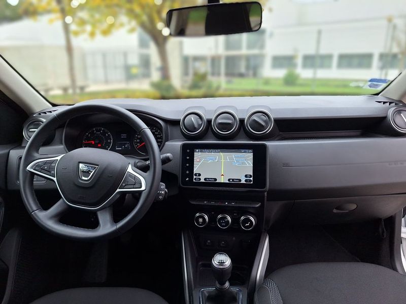 Dacia Duster • 2022 • 45,000 km 4