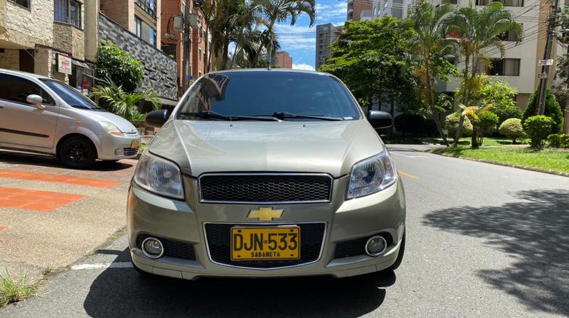 Chevrolet Aveo • 2012 • 84,000 km 2