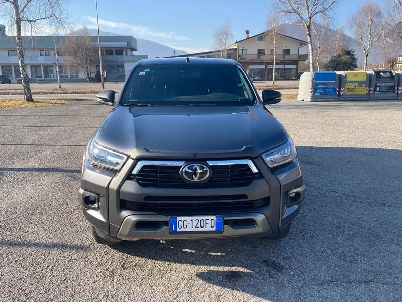 Toyota Hilux • 2021 • 40,000 km 2