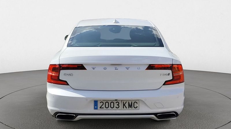 Volvo S90 • 2017 • 140,855 km 2