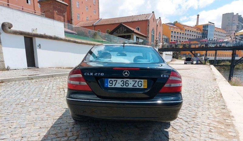 Mercedes-Benz CLK-Class • 2003 • 199,999 km 2
