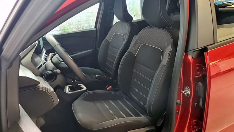 Dacia Sandero • 2024 • 921 km 8