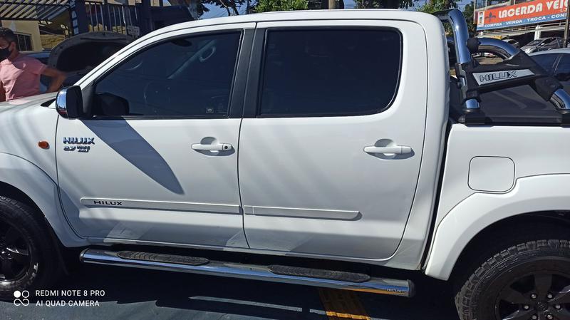 Toyota Hilux • 2015 • 90,000 km 5