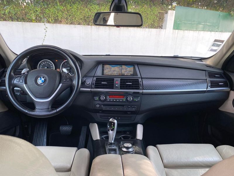 BMW X6 • 2008 • 52,000 km 4