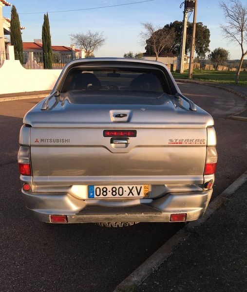 Mitsubishi L200 • 2004 • 190,000 km 2
