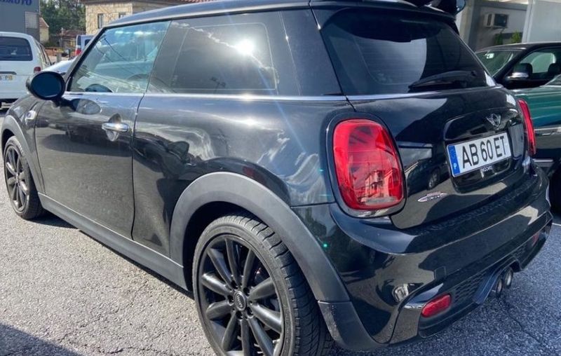MINI Cooper • 2017 • 50,000 km 2