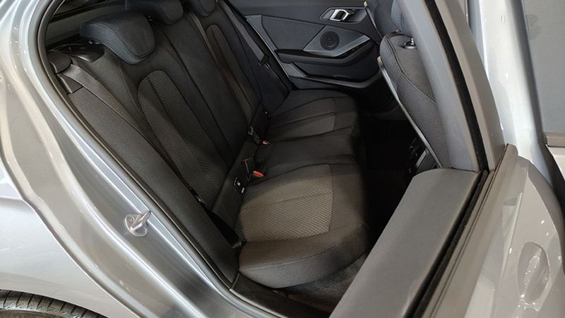 BMW 1 Series • 2024 • 2,600 km 11