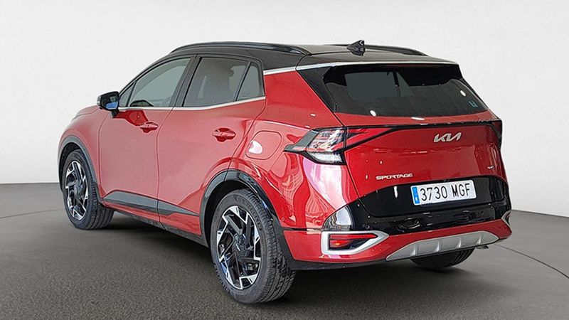 Kia Sportage • 2023 • 25,679 km 2