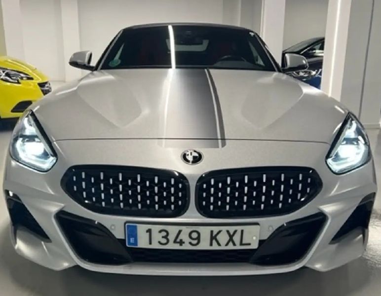 BMW Z4 • 2019 • 49,000 km 4