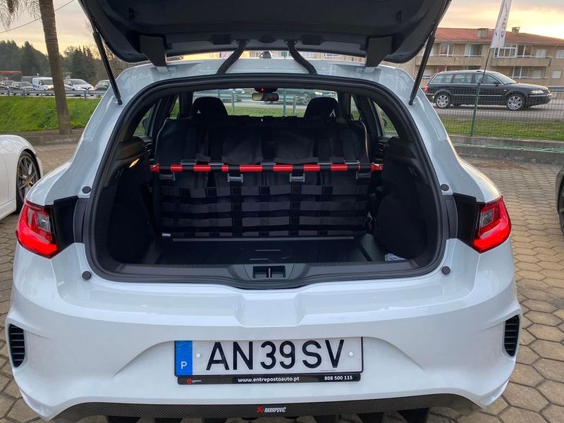 Renault Mégane • 2018 • 60,000 km 5