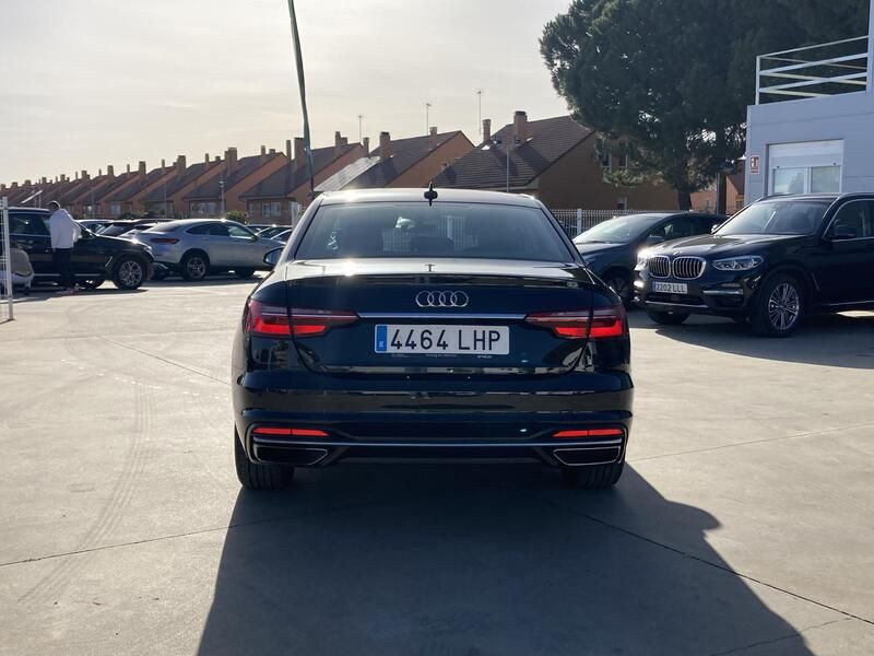 Audi A4 • 2020 • 61,000 km 4