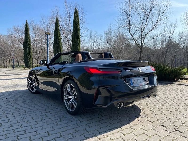 BMW Z4 • 2023 • 32,000 km 6