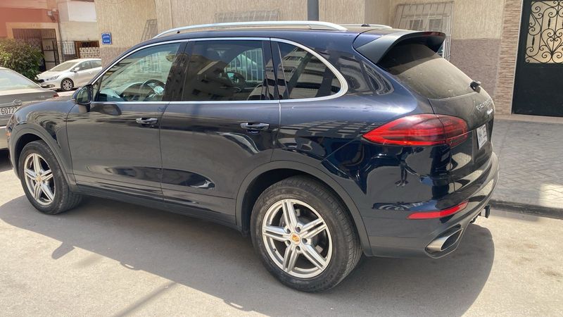 Porsche Cayenne • 2017 • 153,000 km 4