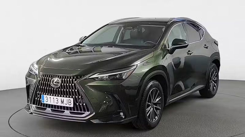 Lexus NX • 2023 • 43,240 km 4