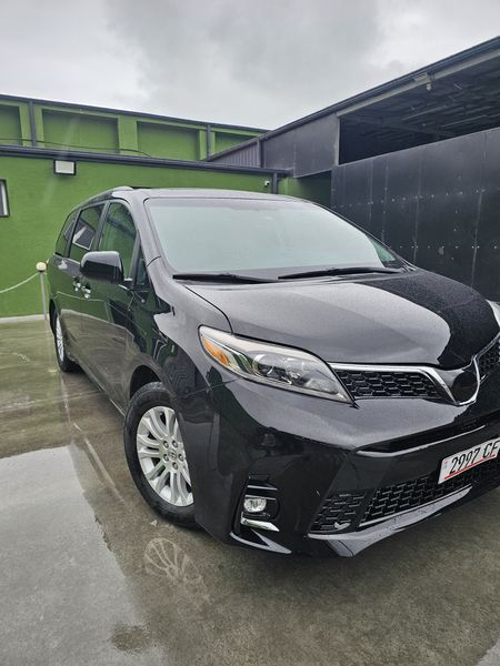 Toyota Sienna • 2015 • 71,123 mi 1