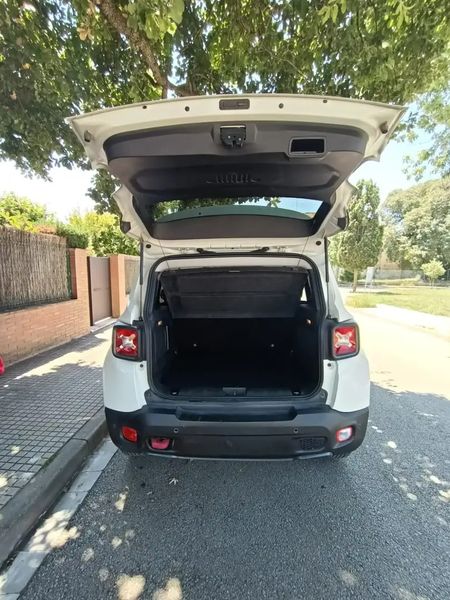 Jeep Renegade • 2015 • 109,000 km 5