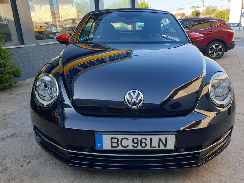Volkswagen New Beetle Cabrio • 2015 • 139,000 km 1