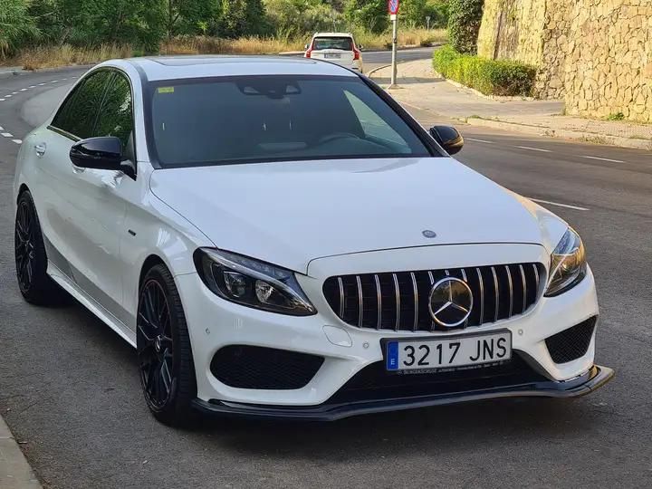 Mercedes-Benz C • 2015 • 168,000 km 2