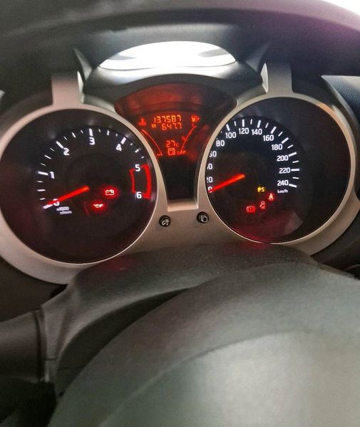 Nissan Juke • 2012 • 139,999 km 3