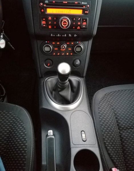 Nissan Qashqai • 2009 • 300,000 km 4