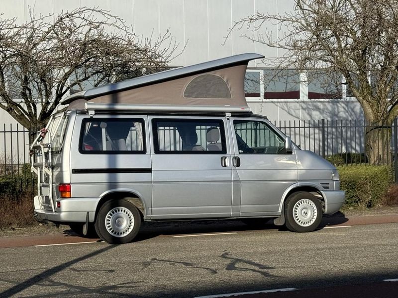 Volkswagen California • 2002 • 315,000 km 4