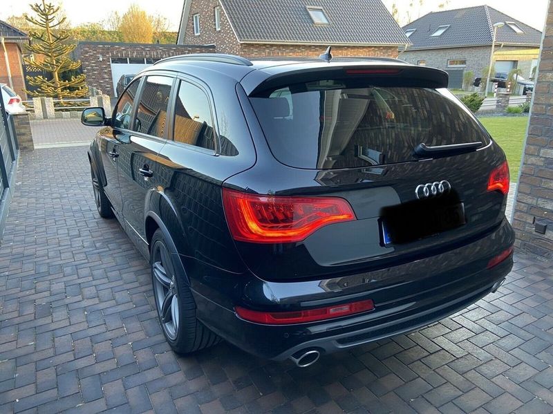 Audi Q7 • 2011 • 248,500 km 4