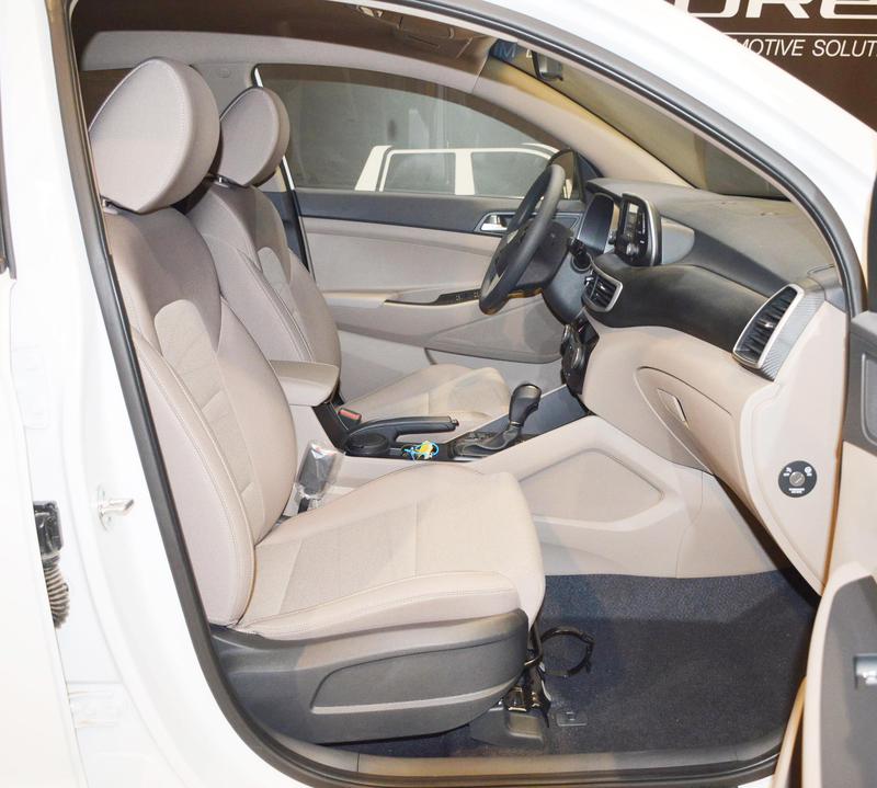 Hyundai Tucson • 2015 • 100 km 3