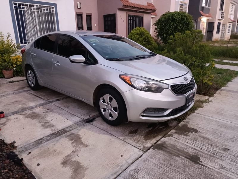 Kia Forte • 2015 • 88,000 mi 3