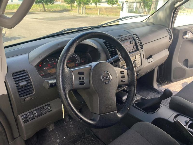 Nissan Navara • 2005 • 207,000 km 4