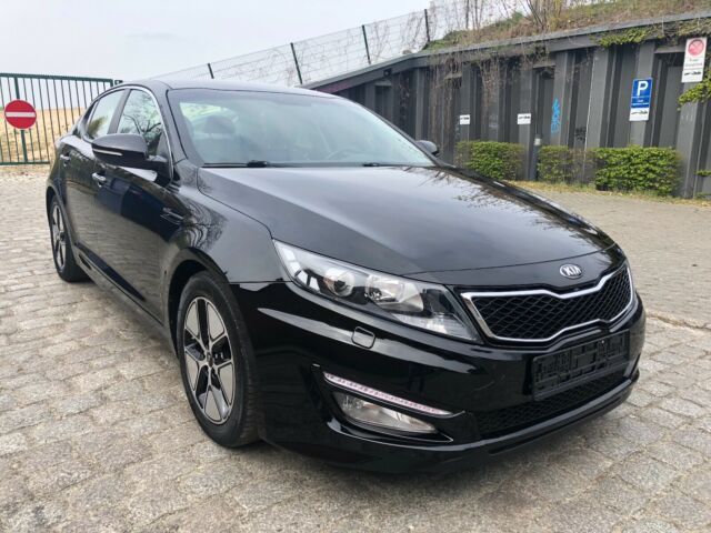 Kia Optima • 2013 • 125,000 km 3