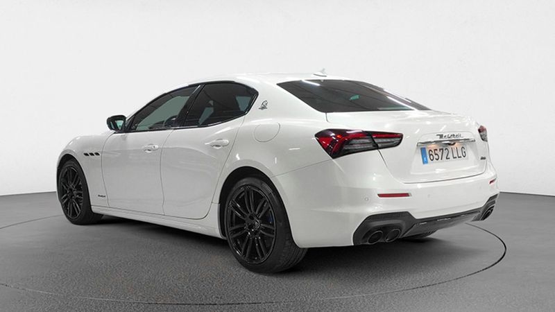 Maserati Ghibli • 2020 • 42,571 km 2