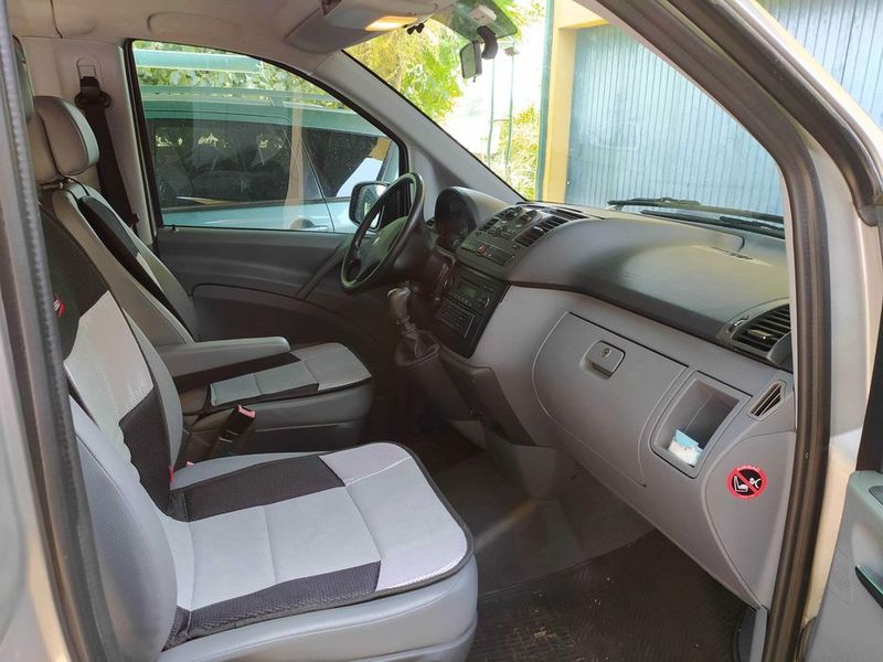 Mercedes-Benz 115 • 2009 • 14,000 km 3