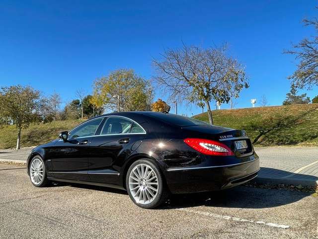 Mercedes-Benz CLS • 2011 • 126,000 km 2