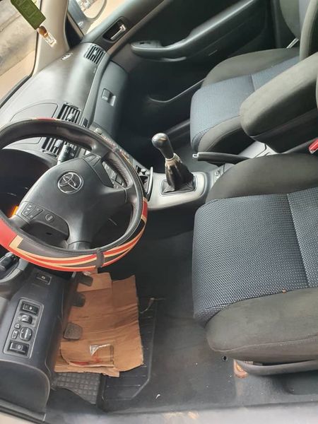 Toyota Avensis • 2008 • 100,000 km 8