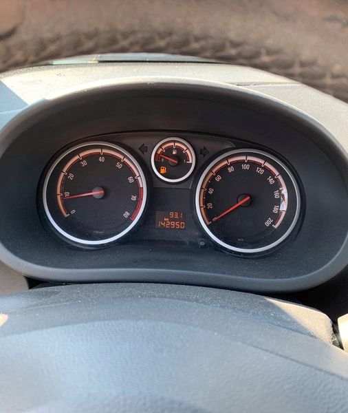 Opel Corsa • 2008 • 149,999 km 8