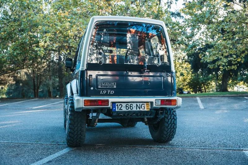 Suzuki Samurai • 1999 • 99,000 km 8