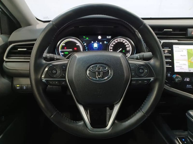 Toyota Camry • 2020 • 44,000 km 10