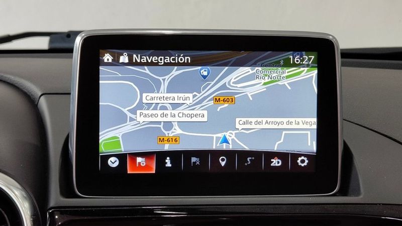 Fiat 124 Spider • 2018 • 38,900 km 11