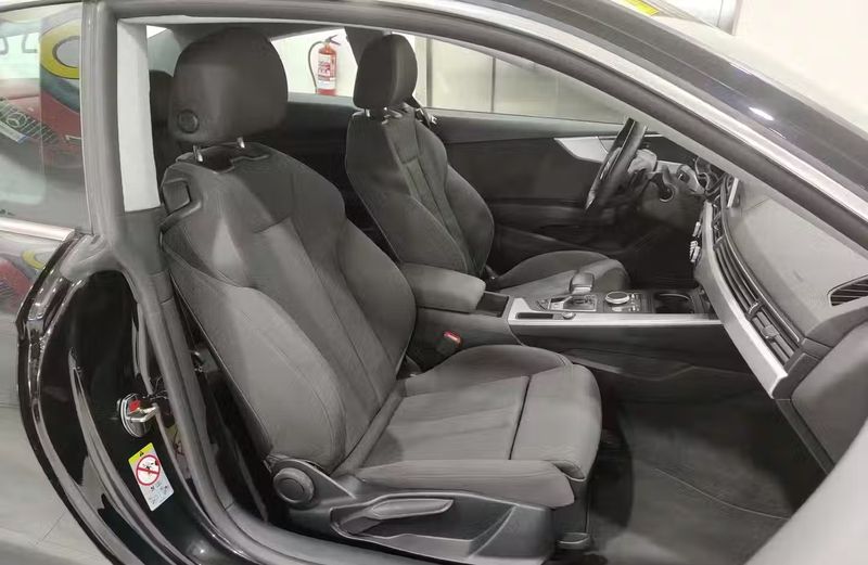 Audi A5 • 2020 • 35,895 km 11