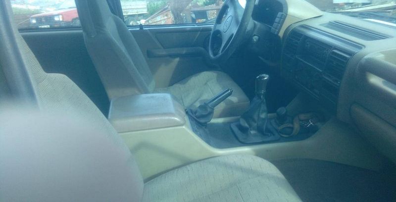 Land Rover Discovery • 1996 • 300,000 km 3