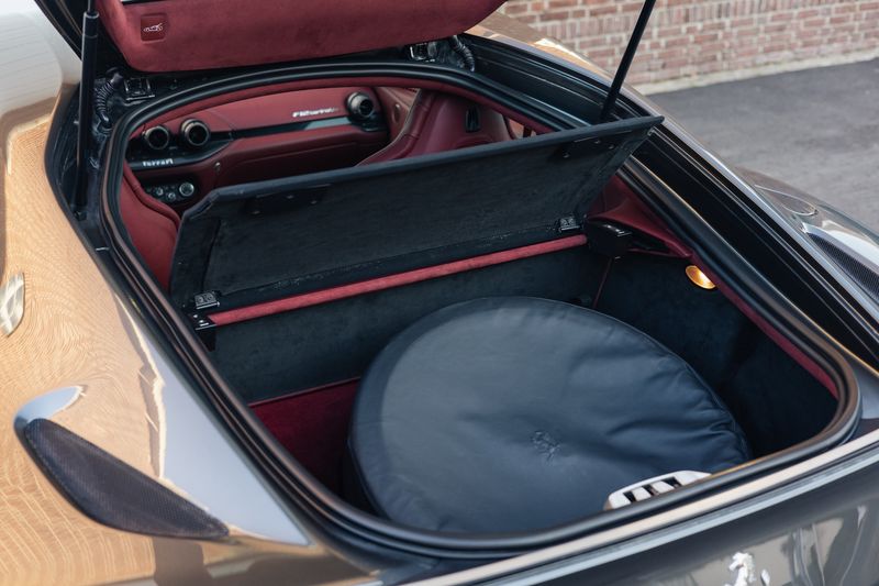 Ferrari F12 Berlinetta • 2013 • 16,677 km 19