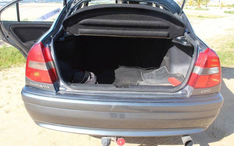Mitsubishi Carisma • 2004 • 250,000 km 4