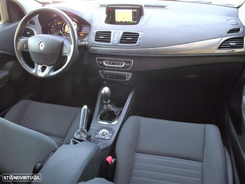 Renault Meganne • 2015 • 104,000 km 4