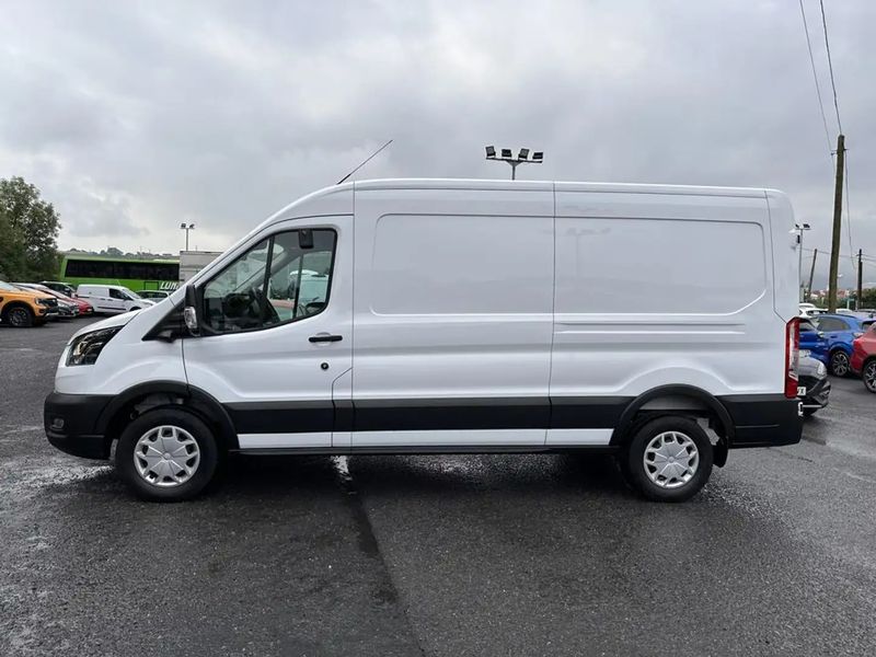 Ford Transit • 2022 • 10,232 km 2